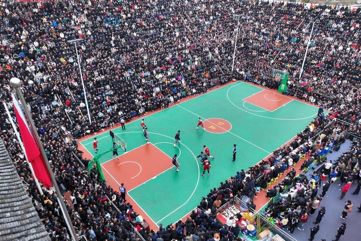 星空体育官方正版下载-包含中国青少年篮球锦标赛赛场火热,发现潜力无限的词条