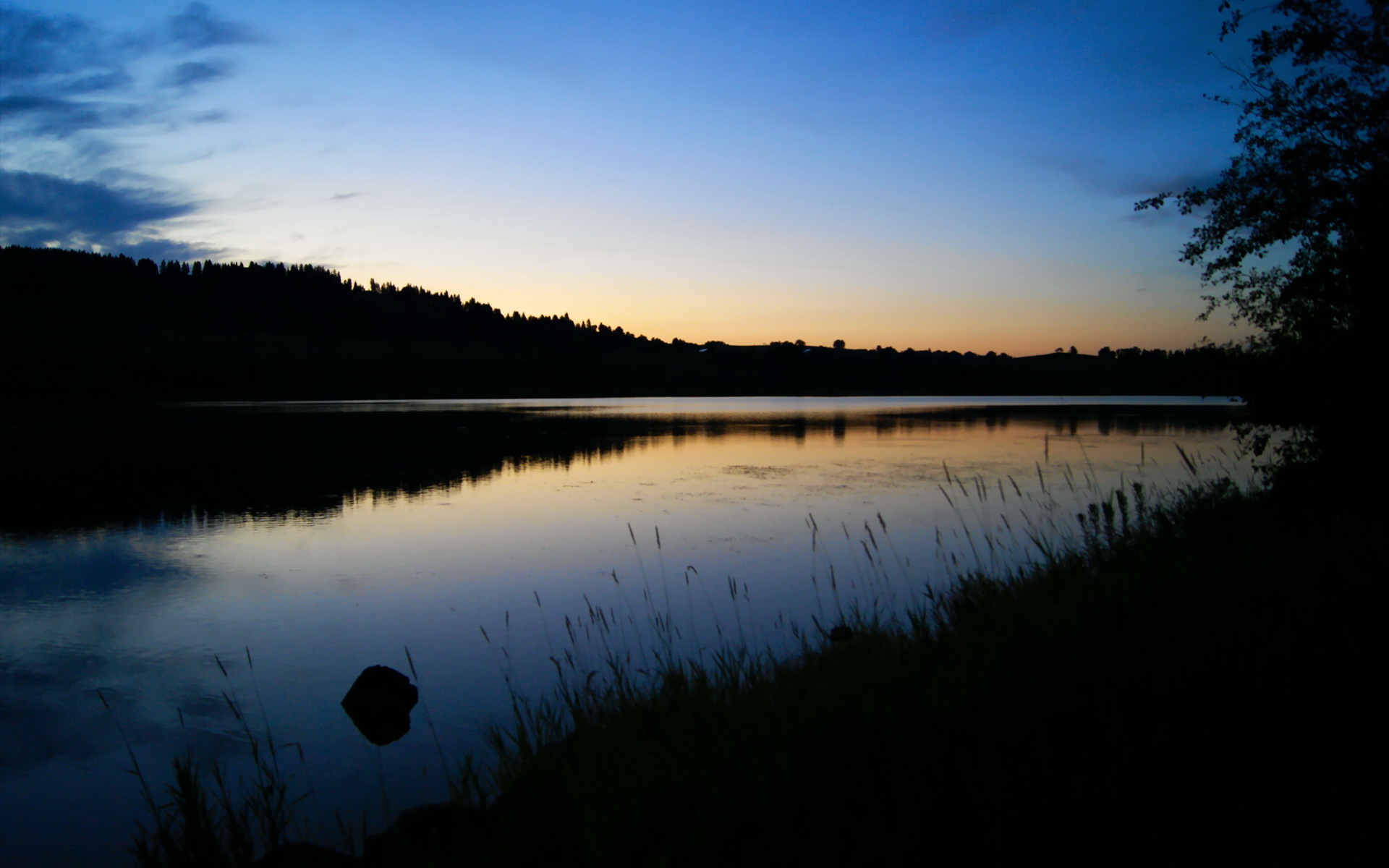 星空体育平台-足球场馆分布是否影响区域人才发展,足球场馆占地面积